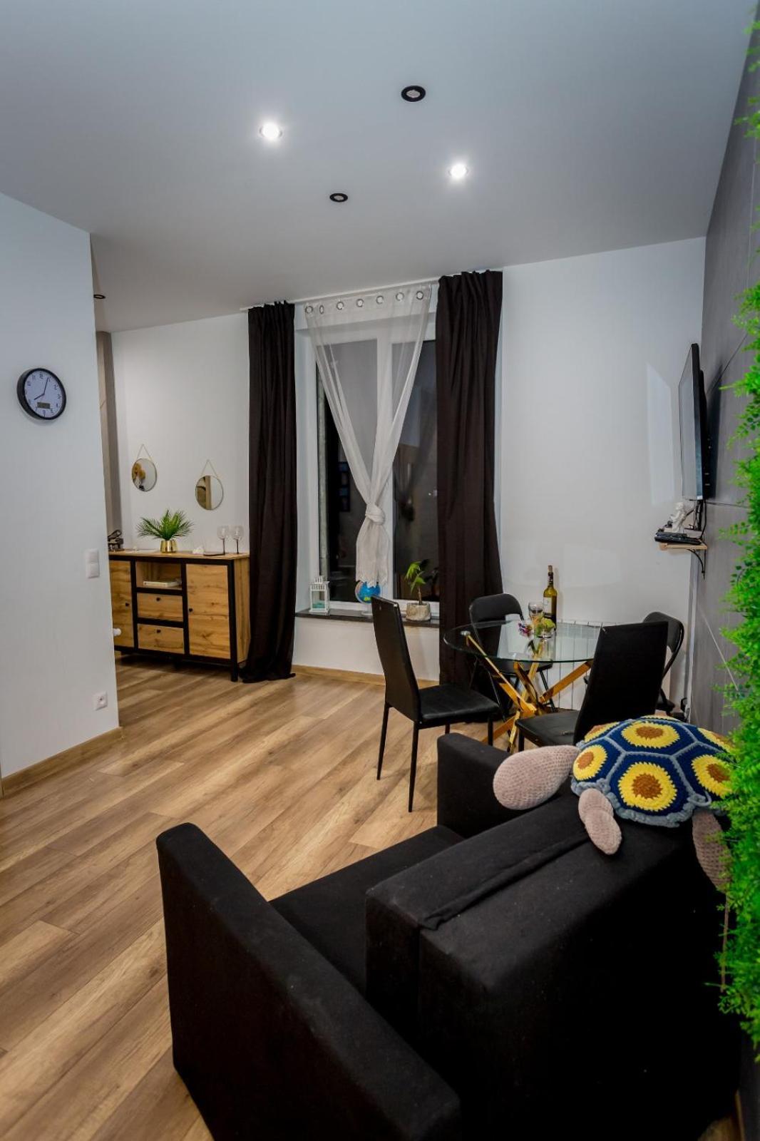 Apartamenty Centrum Walbrzych Bilik gambar